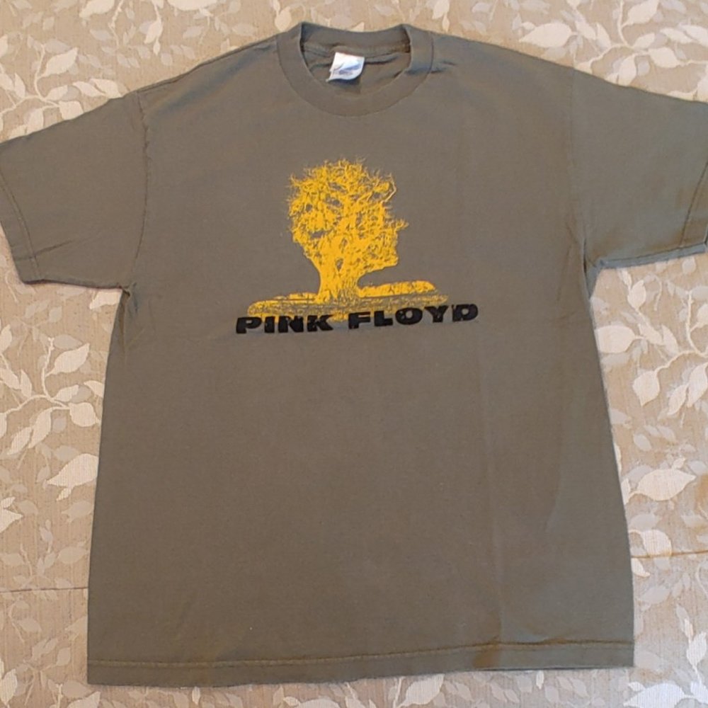 Vintage Pink Floyd from their Tree of Half Life Album L SS T-shirt